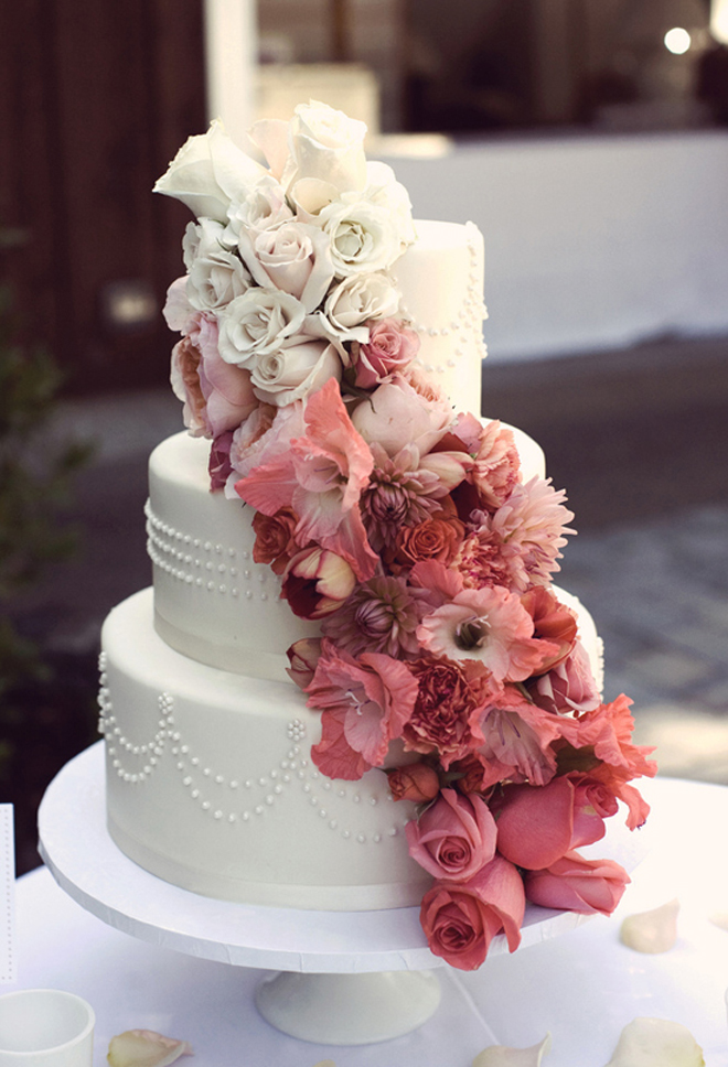 floral-ombre-wedding-cake